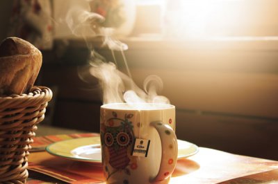 ​关于女生坚强到心疼的说说 女生伤感说说假装坚强