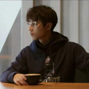 ​一般网红用的网名霸气、萌妹子不等于女汉子