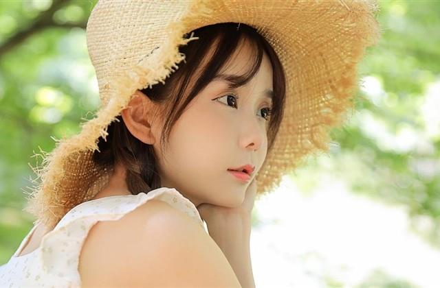 最新版网名女伤感(286个)
