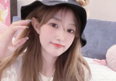 ​一个字女生网名高冷傲