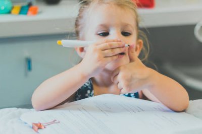 ​2024年女孩吸引人高分的名字
