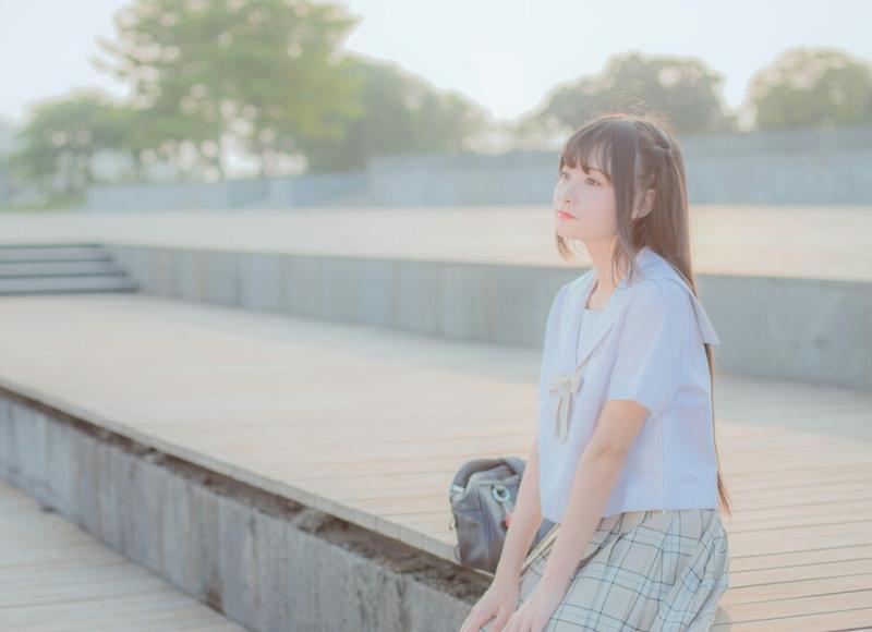 形容高楼大厦的句子美的句子 形容高楼大厦的句子有哪些