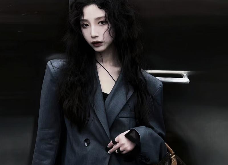 感慨人生纠结迷茫经典句子(迷茫的时候如何找人生方向的句子)