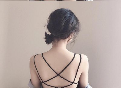 ​35岁抖音个性签名《厉害的撩妹情话》