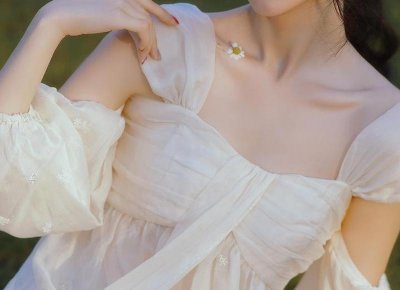 ​水瓶男喜欢话少的女生「水瓶座男生喜欢的女生具备这些特质」