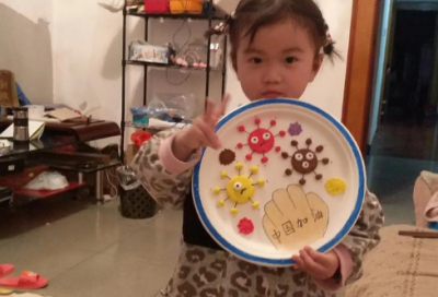 ​发朋友圈夸赞别人漂亮的彩虹屁文案锦集四十条