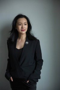 ​咏梅、栾树幸福恩爱，不过他们身后牵扯太多人的“风流史”
