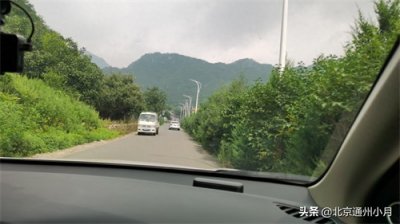 ​北京郊区夏日清凉好去处 10公里的清澈溪流 秀丽山峰 美不胜收