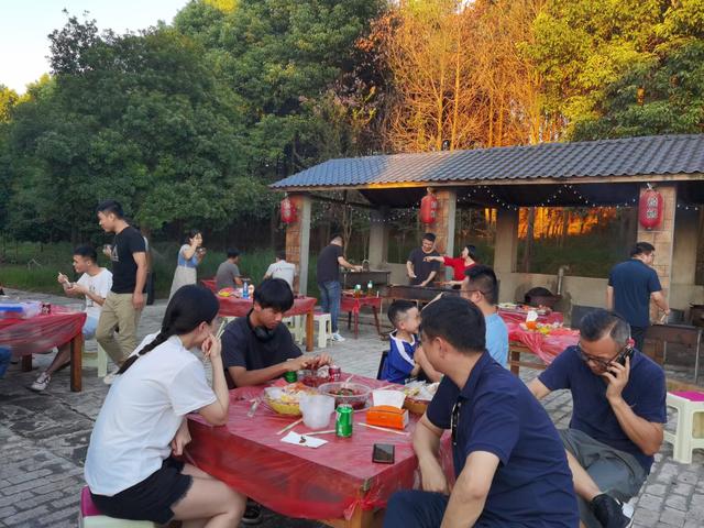 长沙最好玩的农家乐山庄（长沙农家乐团建烧烤周末旅行周边一日游）(4)