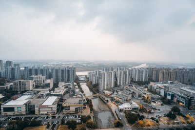 ​江苏昆山市为啥这么牛？GDP达到4000亿元，连韩国比不过
