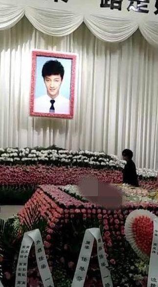 乔任梁遗体图片（乔任梁遗照 正面）