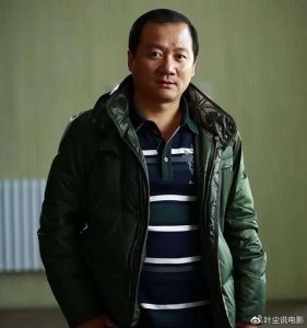 ​赵本山爱徒唐鉴军：演谢广坤一炮而红，走红后不辜负“不孕”妻子
