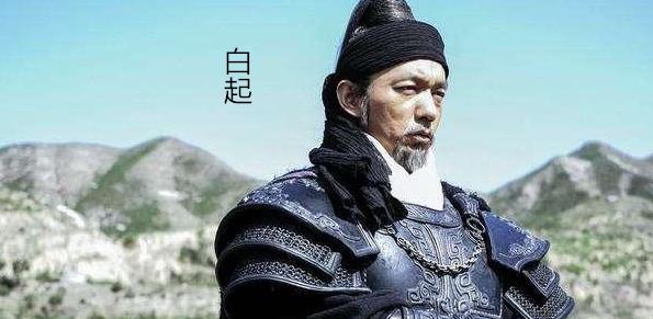 纸上谈兵说的是哪个人物的故事（纸上谈兵指的是谁）