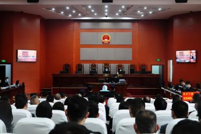 ​赃款全退、罚款28万！安徽一落马干部被判3年