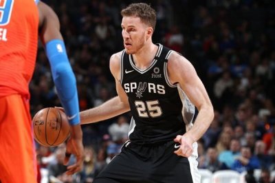 ​波尔特尔右膝韧带扭伤，将缺阵2至4周