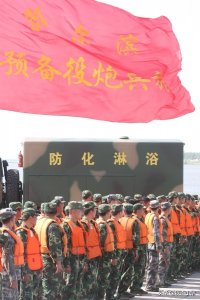 ​军改后，陆军新组建了七个预备役基地，隶属于七个副战区级单位