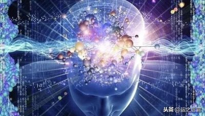 ​医学类“最赚钱”的4个专业，考上不愁，薪资疯长！