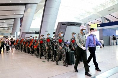 ​大学生参军入伍后，可以长期留队发展的三大途径，你知道吗?