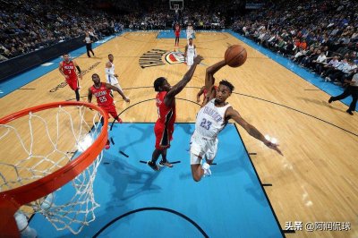 ​年轻无极限！浅析雷霆队劲爆“弹簧人”特伦斯-弗格森