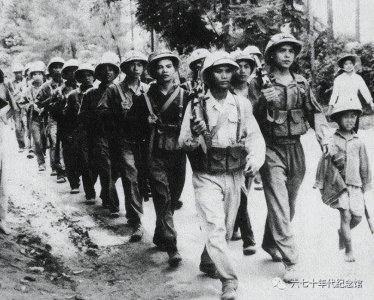 ​对越反击战短短28天，战后参战30年的越军：没见过这么不要命的兵