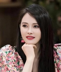 ​伊能静秦昊婚变疑云：真相究竟几何？