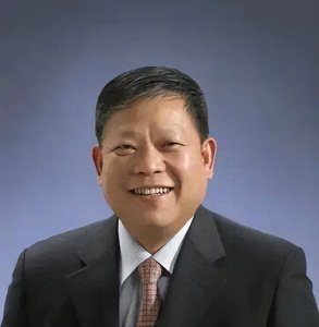 ​顾国明与32名女下属比上汽原副总裁陈德美接受色情服务更高尚？