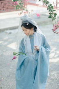 ​谁解其中味？可是味道轻浮