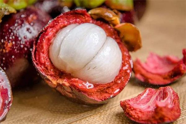 山竹变色了还能吃吗 山竹太硬了怎么打开