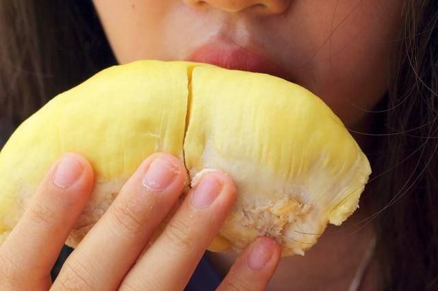 榴莲核煲汤要去皮吗