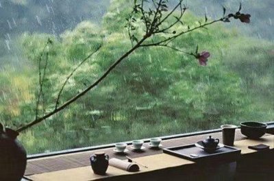 ​不相信爱情的伤感句子(56句)