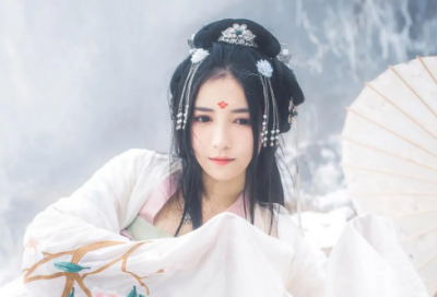 ​复古女生经典网名(93个)