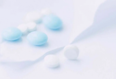 ​简单可爱女生qq网名(63个)